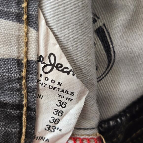 Vintage Pepe Jeans London Jeans Size 36x33 Gray Denim Camo Pocket Y2K Baggy Fit - Picture 7 of 14